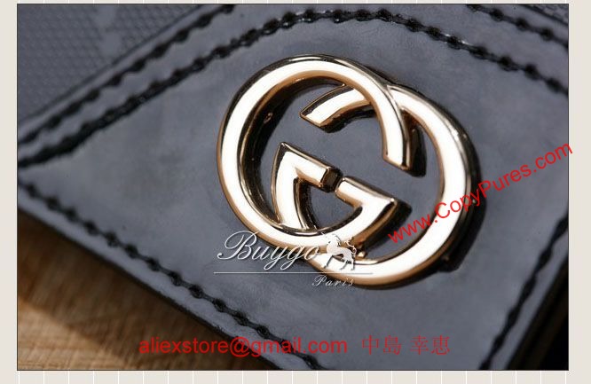 GUCCI（グッチ）二つ折財布/ブラック(金具：シルバー)(181671-A8W0N-1000)